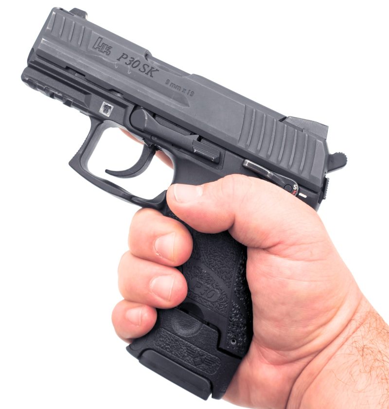 VP9sk extended clip in hand showing complete grip
